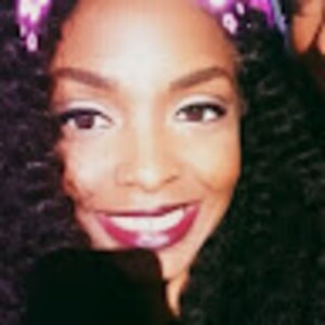 Meet your Posher, Renee